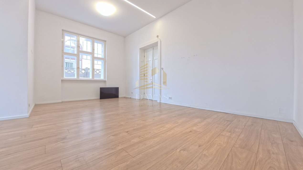 Spatiul comercial de închiriat | Andrei Muresanu