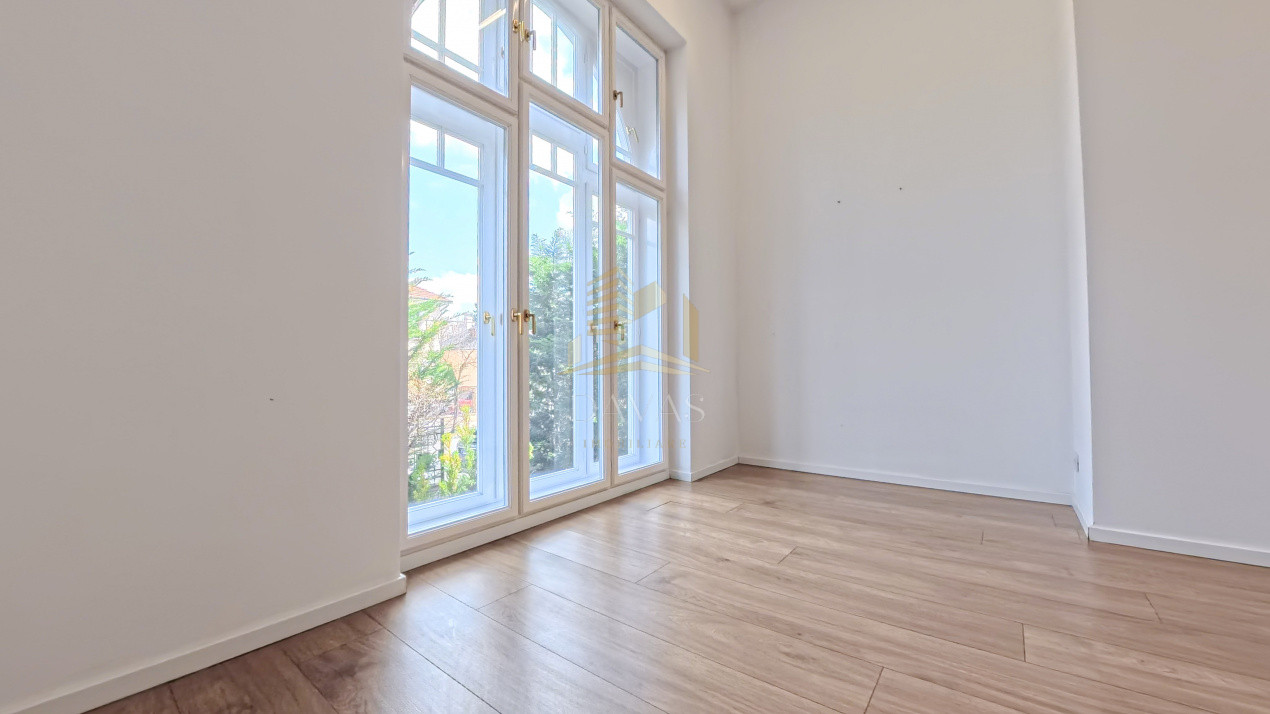 Spatiul comercial de închiriat | Andrei Muresanu