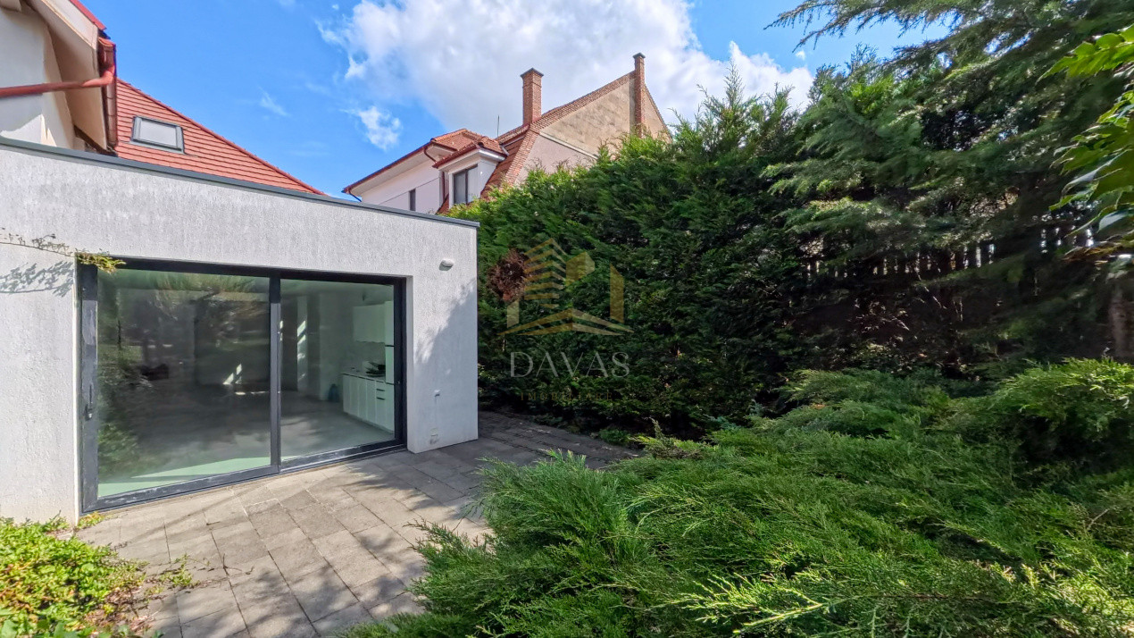 Spatiul comercial de închiriat | Andrei Muresanu