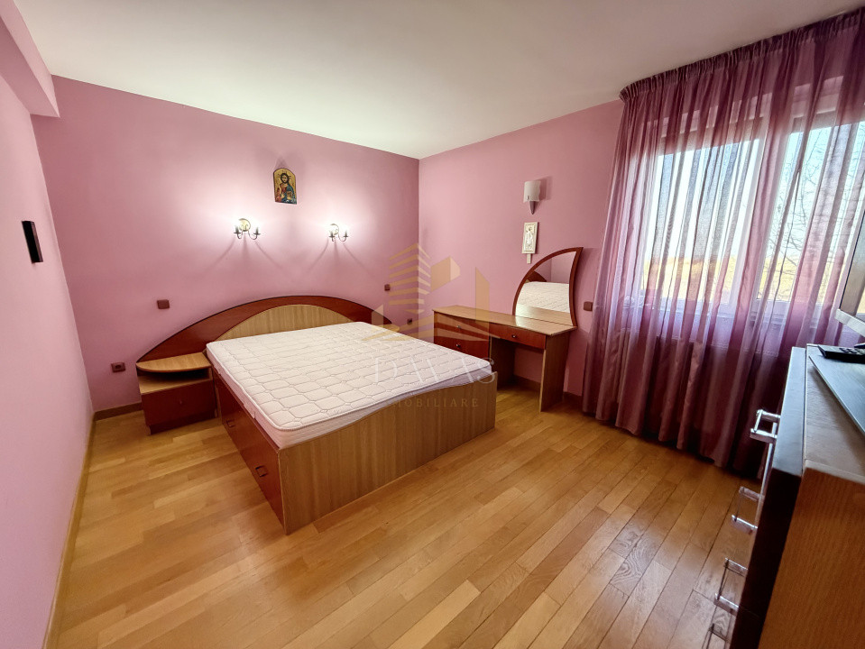 Casă individuala elegantă cu grădină superbă – perfectă pentru relaxare