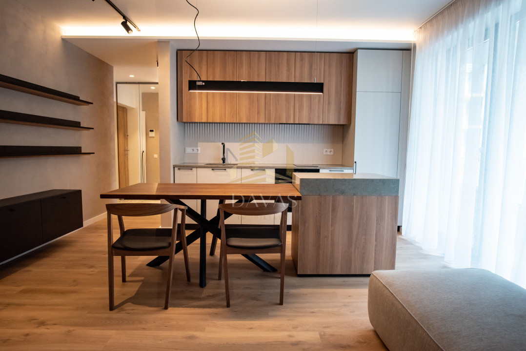 Apartament de 2 camere semidecomandat | Parcul Feroviarilor