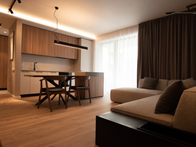 Apartament de 2 camere semidecomandat | Parcul Feroviarilor