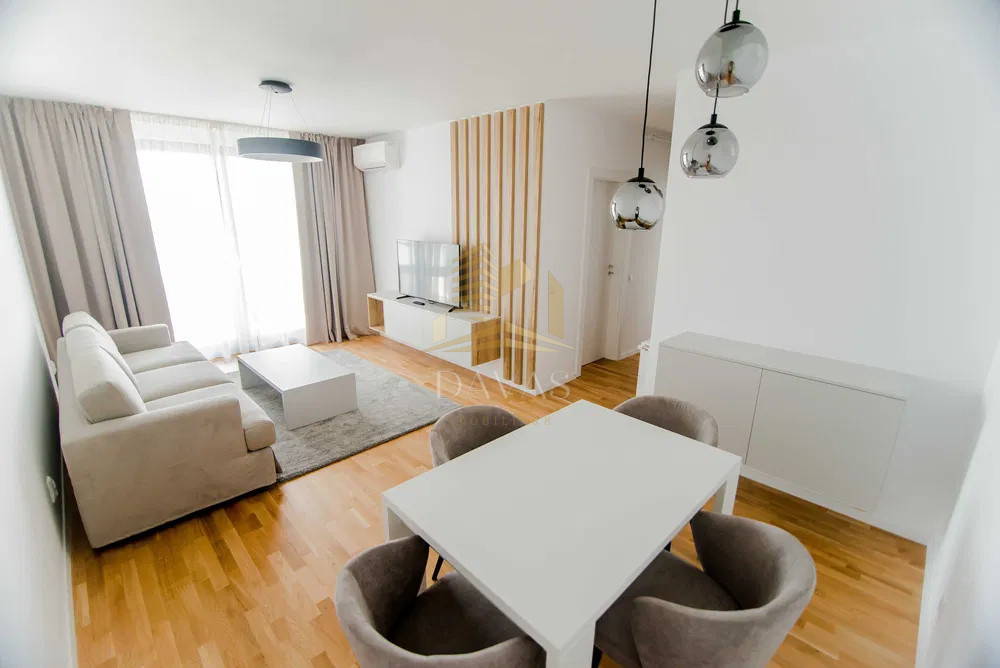 Apartament 2 camere decomandat + Parcare subterana inclusă in preț  | Park Lake