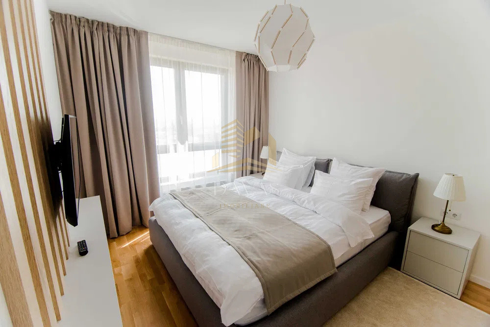 Apartament 2 camere decomandat + Parcare subterana inclusă in preț  | Park Lake