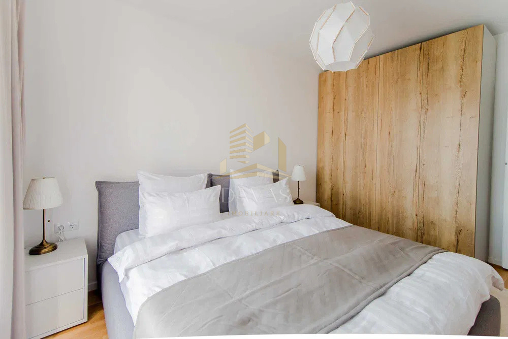 Apartament 2 camere decomandat + Parcare subterana inclusă in preț  | Park Lake