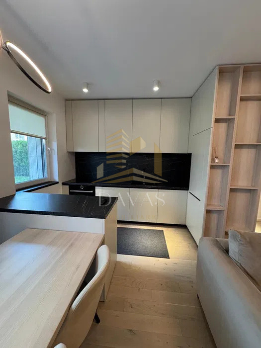 Apartament 2 camere semidecomandat |Grădină  77mp| Parcare inclusă| Record Park|