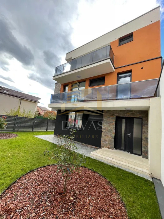 Vila individuală PREMIUM | 6 camere | 220mp utili | 300mp teren | Gheorgheni 