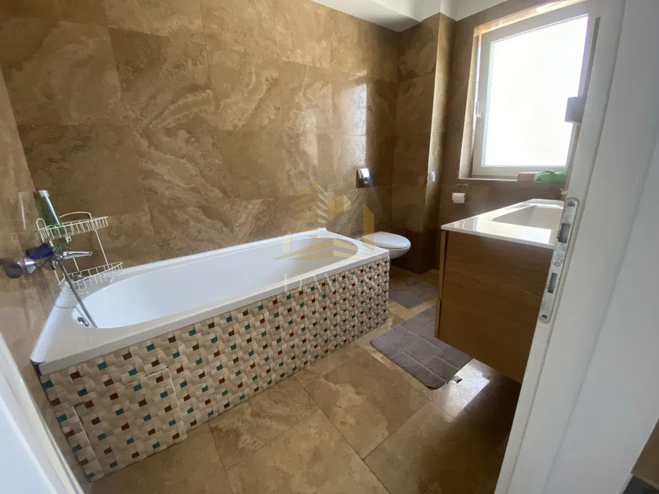 Apartament 4 camere semidecomandat 125 mp | Borhanci | 3 parcări incluse in preț