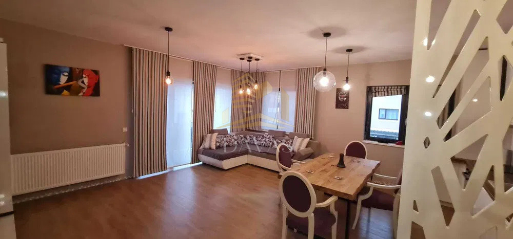 Apartament 3 camere semidecomandat + Parcare subterana inclusa in preț|Buna Ziua