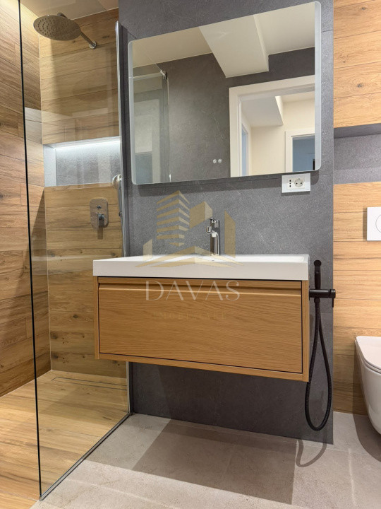 Apartament ultrafinisat 3 camere semidecomandat + parcare sub.inclusa | WINGS