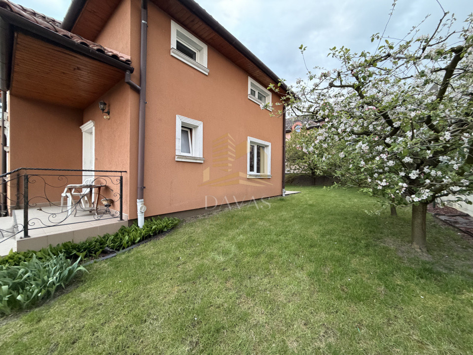Casa inidividuala - zona Campului | Panouri fotovoltaice | liniște