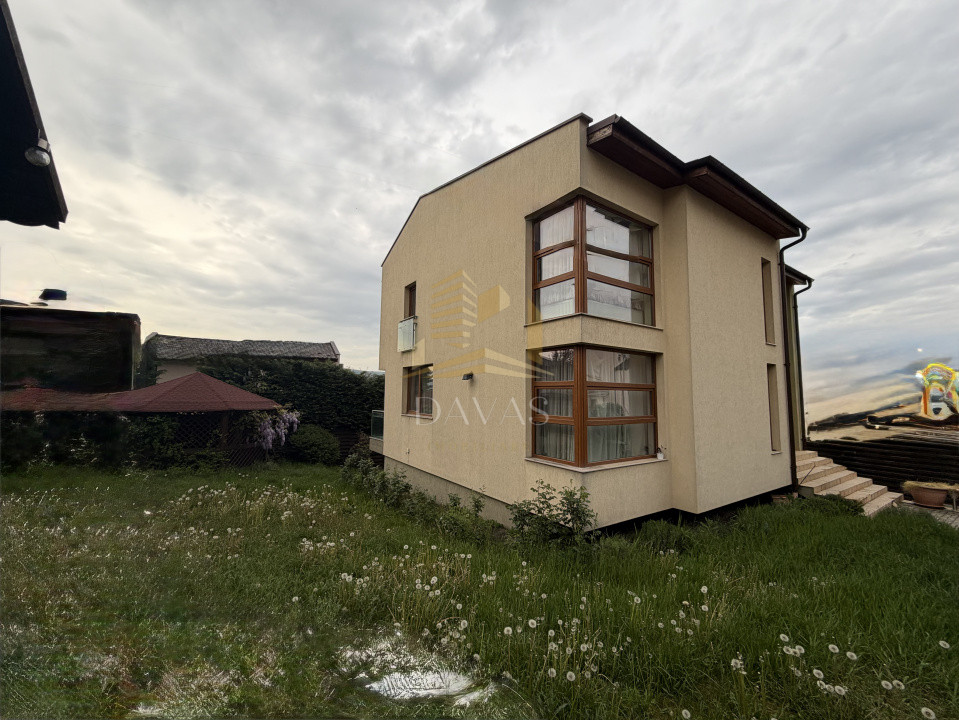 Casa individuala de inchiriat | Gruia | Birouri sau locuinta