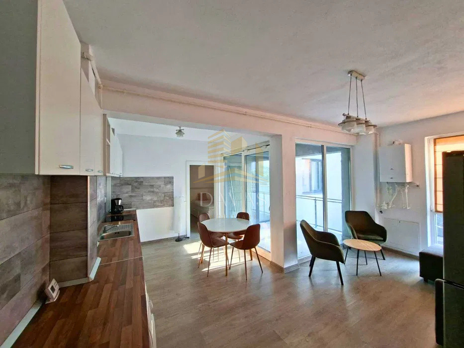 Apartament 3 camere semidecomandat + Parcare inclusa in preț| The Office