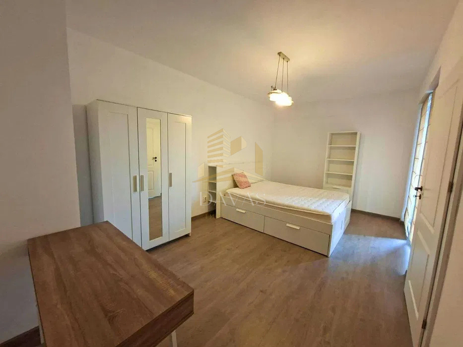Apartament 3 camere semidecomandat + Parcare inclusa in preț| The Office