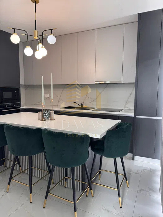  Duplex 4 camere  decomandat 170mp| 300mp Teren | Dâmbul Rotund |Parcare inclusă