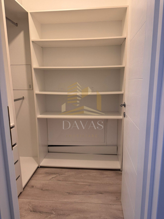  Duplex 4 camere  decomandat 170mp| 300mp Teren | Dâmbul Rotund |Parcare inclusă
