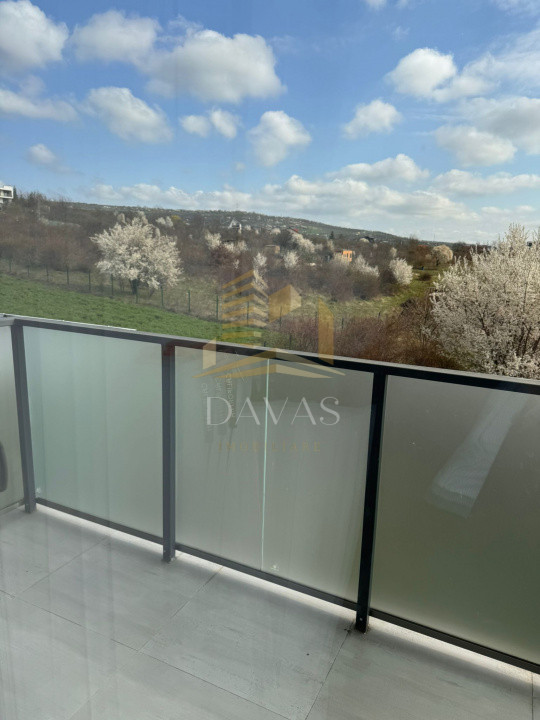  Duplex 4 camere  decomandat 170mp| 300mp Teren | Dâmbul Rotund |Parcare inclusă