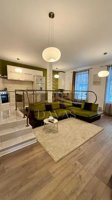 Apartament 3 camere semidecomandat | Central | Modern | 90mp | Terasa