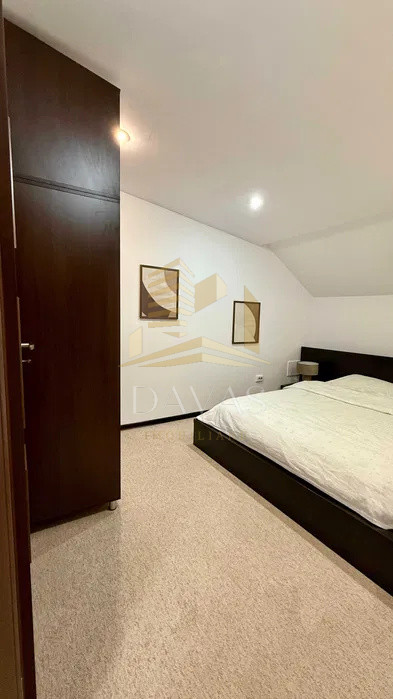 Apartament 3 camere semidecomandat | Central | Modern | 90mp | Terasa