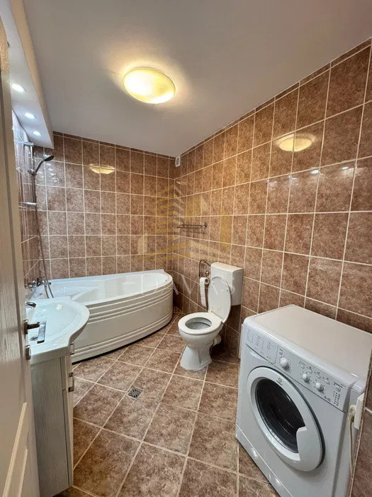 Apartament 2 camere semidecomandat+Parcare inclusă in preț | Terasa | Manastur