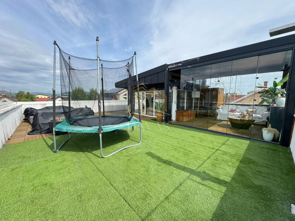 Vila de lux de închiriat |4 camere | Jacuzzi | Sauna |2 Terase | Andrei Mureșanu