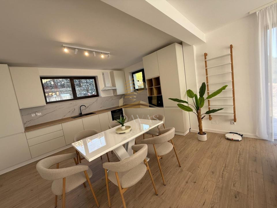 Casa ultrafinisata 4 camere | 140mp | 1.000mp Teren| Prima închiriere | Popești