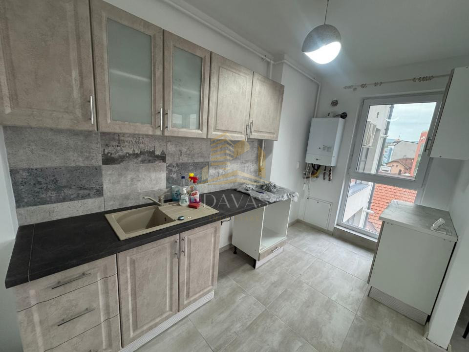Apartament cu 2 camere - Tavan inalt | bloc nou | Parcul Feroviarilor.