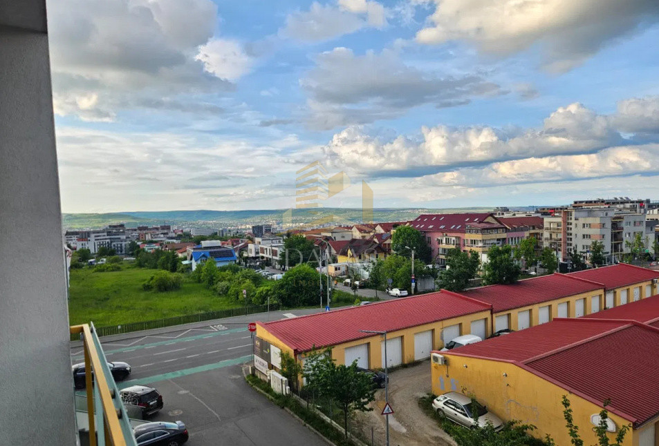Apartament 2 camere semidecomandat + Parcare exterioară  inclusă  | Buna Ziua