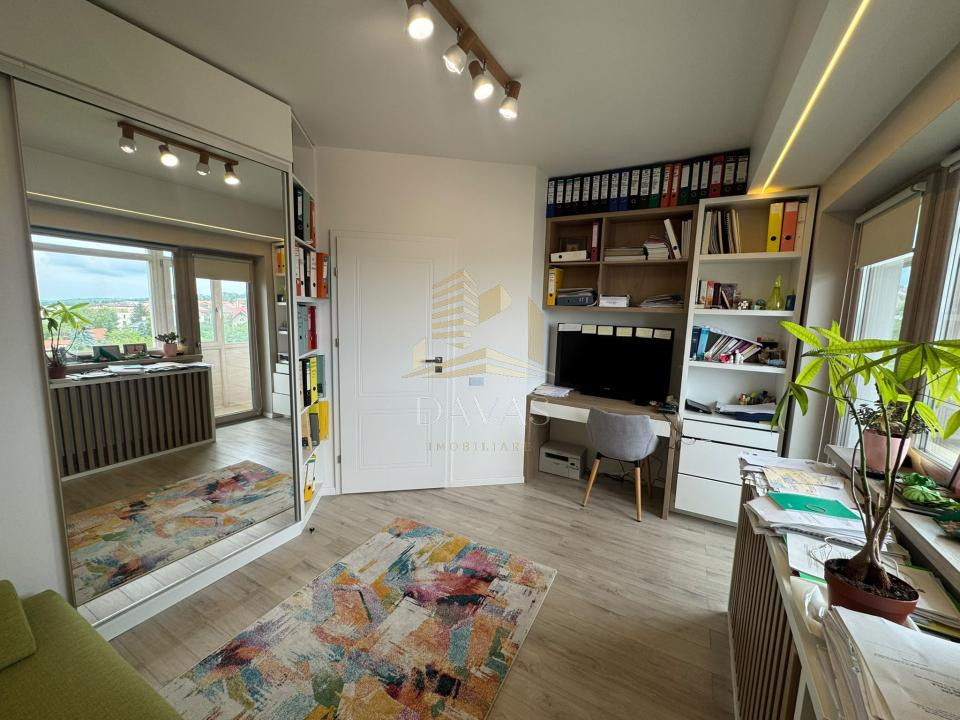 Apartament tip penthouse pe 2 niveluri - 5 camere | Andrei Mureșanu |Confort Lux