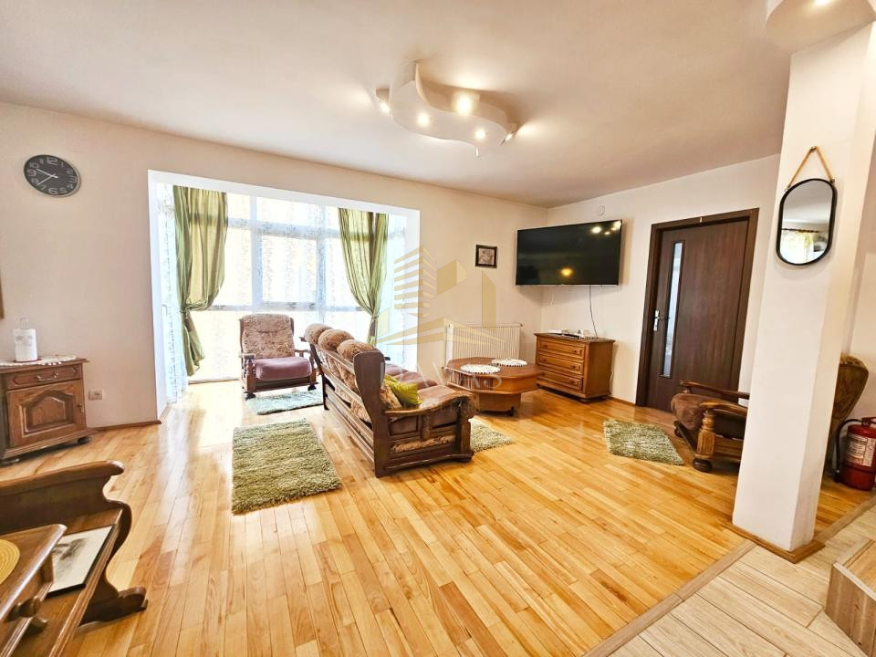 Apartament 7 camere | zona Gheorgheni | 2 livinguri