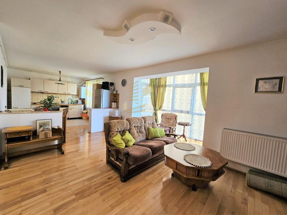 Apartament 7 camere | zona Gheorgheni | 2 livinguri