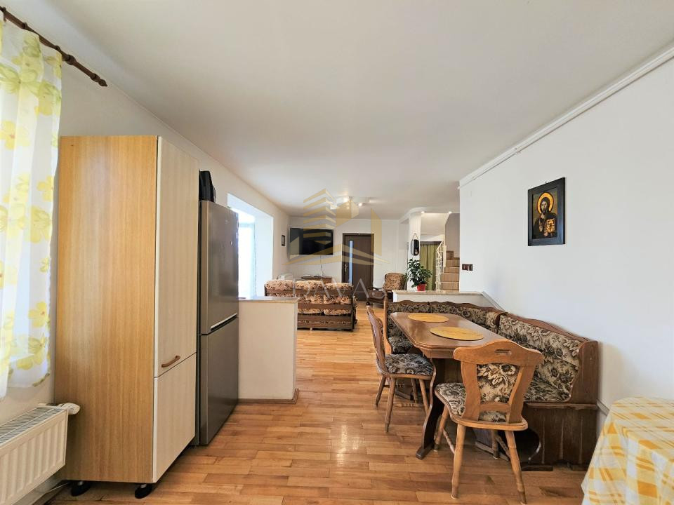 Apartament 7 camere | zona Gheorgheni | 2 livinguri