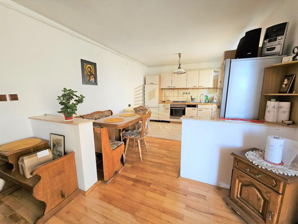 Apartament 7 camere | zona Gheorgheni | 2 livinguri