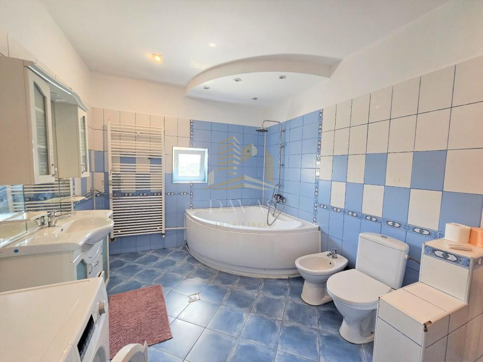 Apartament 7 camere | zona Gheorgheni | 2 livinguri