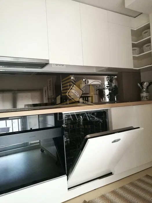 Penthouse de inchiriat | 5 camere | 150mp utili | Manastur | Campului