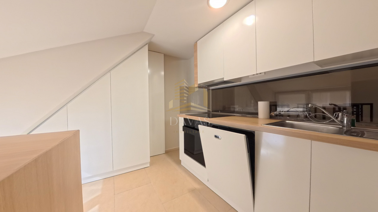 Penthouse de inchiriat | 4 camere | 150mp utili | Manastur | Campului