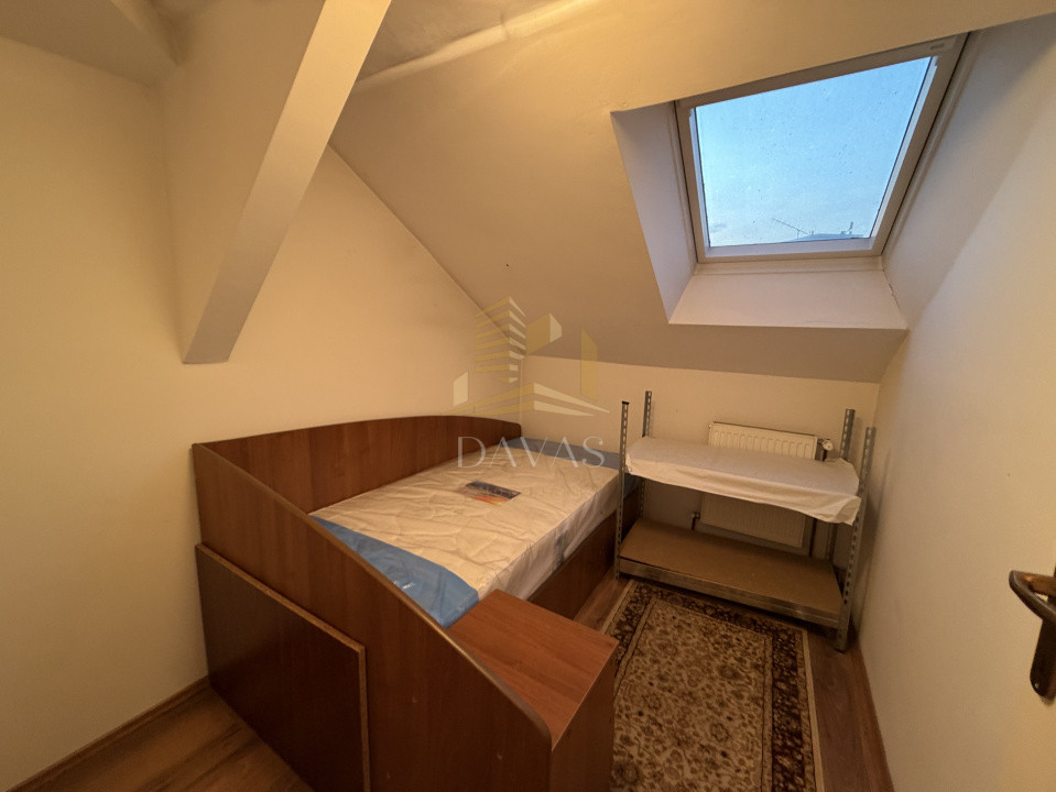 Casa individuală 5 camere + Garaj inclusă in preț 2-4 mașini | Marasti | Clujana