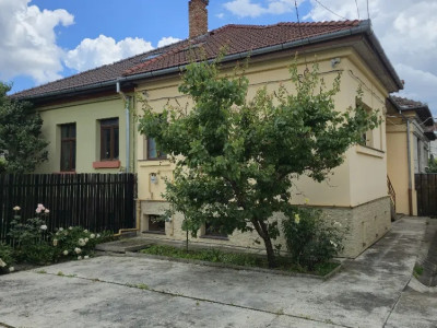 Casa individuală 5 camere + Graj inclusă in preț 2-4 mașini  | Marasti | Clujana