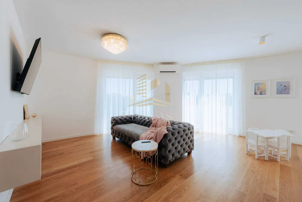 Apartament de lux 4 camere semidecomandat | 2 parcari subteran incluse | Zorilor