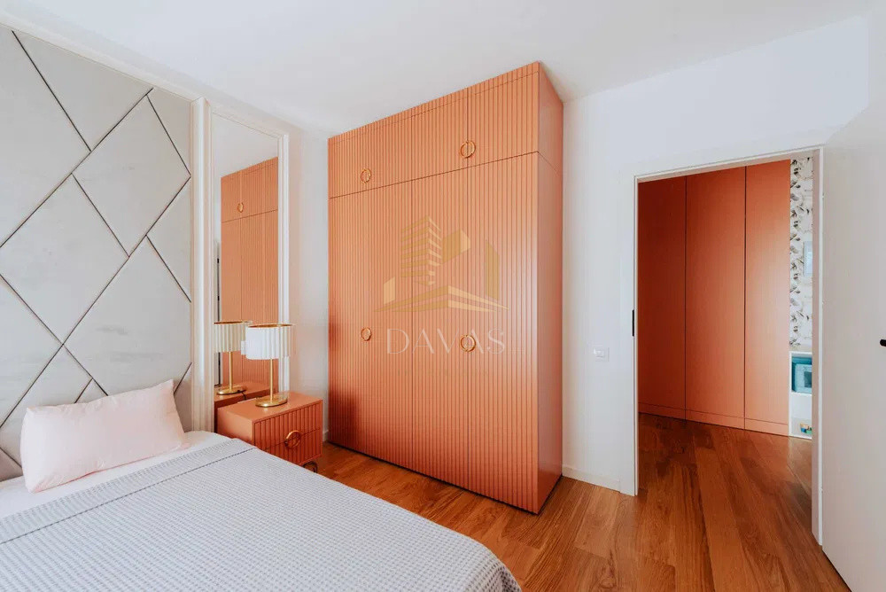 Apartament de lux 4 camere semidecomandat | 2 parcari subteran incluse | Zorilor