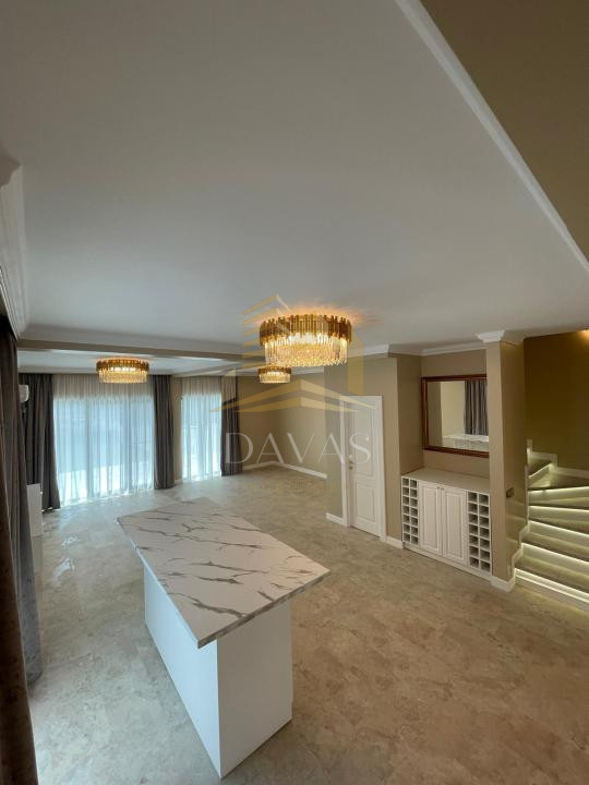 Casa de lux ultrafinisata | Jacuzzi | 4 camere | Terasa | View | Iris |Voronet 