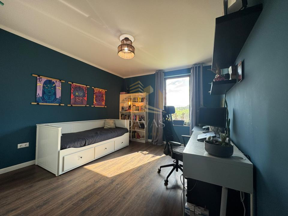 Casa individuală 4 camere | Modernă | Priveliște|Curte | Dezmir|2 locuri Parcare