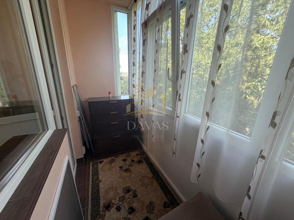 Apartament de 3 camere | Decomandat | Prima inchiriere