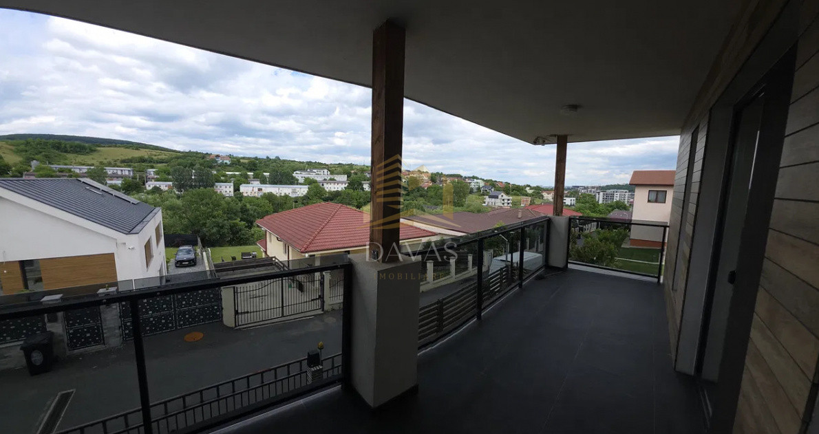 Casa individuală de vânzare | 4 camere | Dâmbul Rotund | Terasa amenajată 