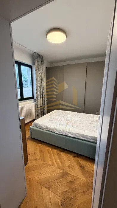 Apartament ultrafinisat de lux  4 camere | Centru | Garaj inclus in preț