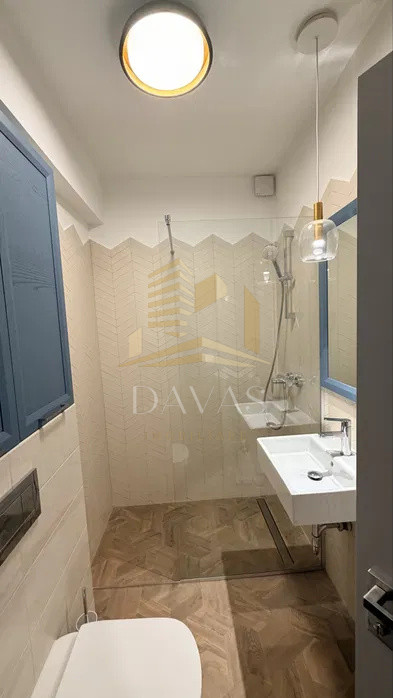 Apartament ultrafinisat de lux  4 camere | Centru | Garaj inclus in preț