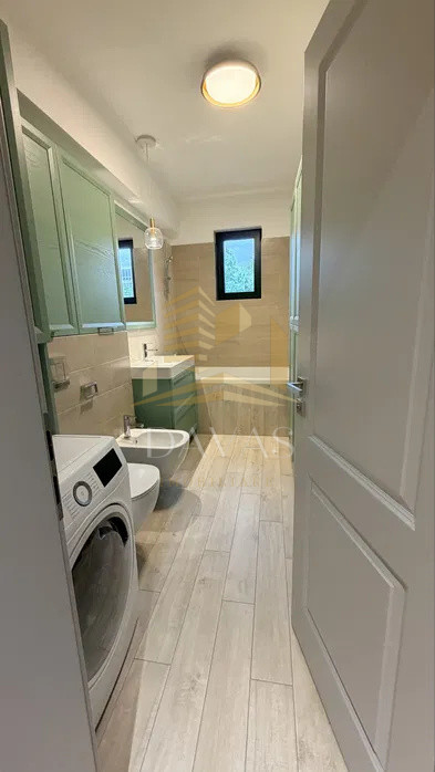 Apartament ultrafinisat de lux  4 camere | Centru | Garaj inclus in preț