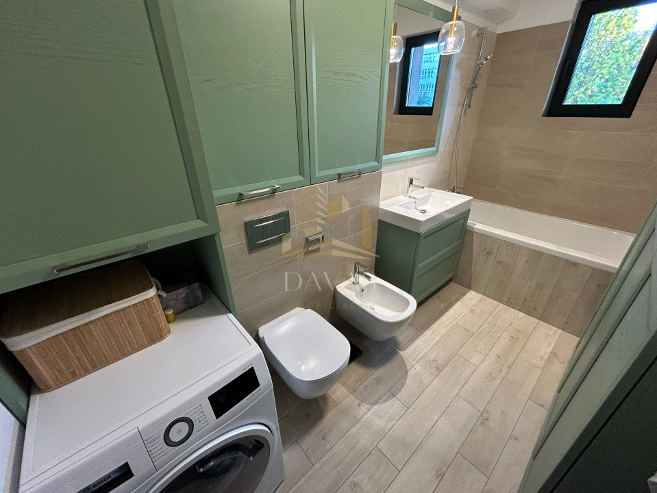 Apartament ultrafinisat de lux  4 camere | Centru | Garaj inclus in preț