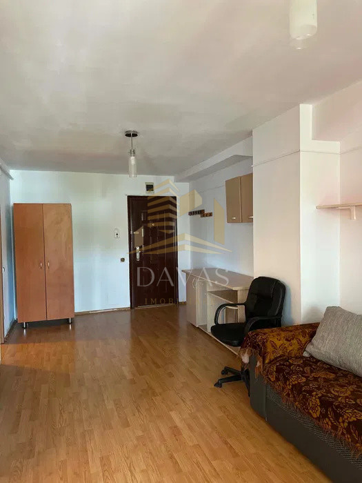 Apartament de vânzare cu 2 camere semidecomandat | Iris | 