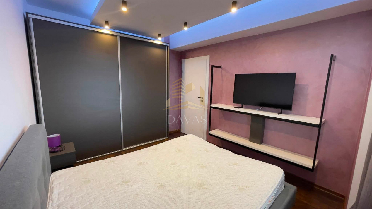 Apartament 2 camere semidecomandat + parcare sub.inclusă | Europa | 15mp terasa